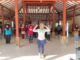 Senam Sehat Meriahkan Sabtu Pagi di Kalurahan Mertelu